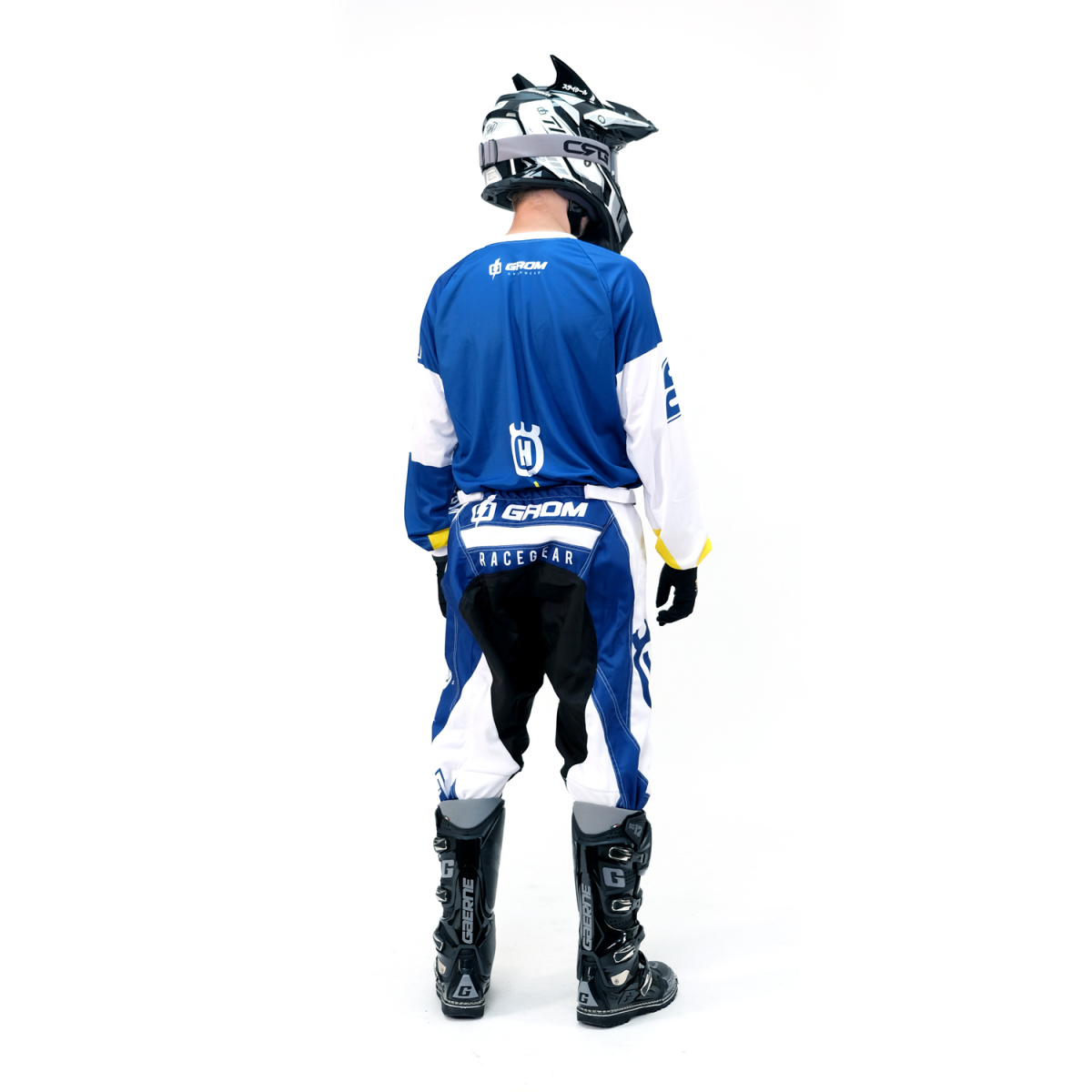 N13