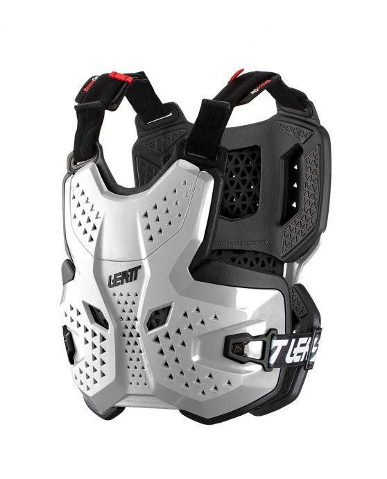 11648